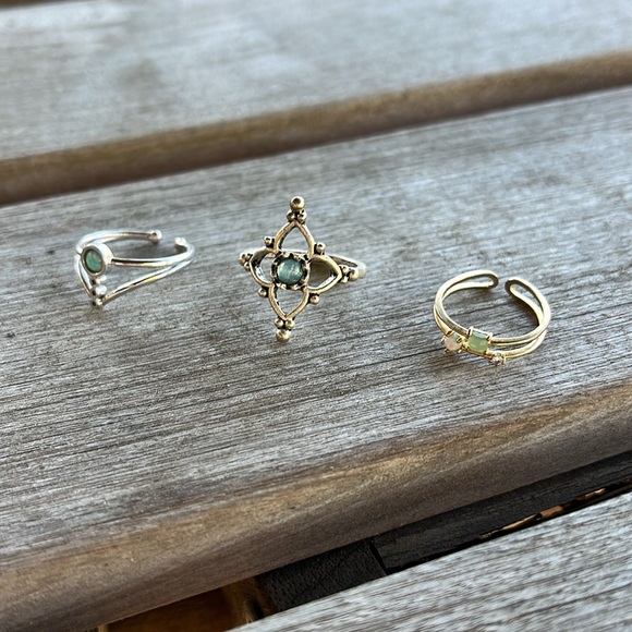 Three rings - Picture 4 of 5